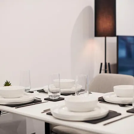Stylish Modern 2bed - Free Parking&gym *